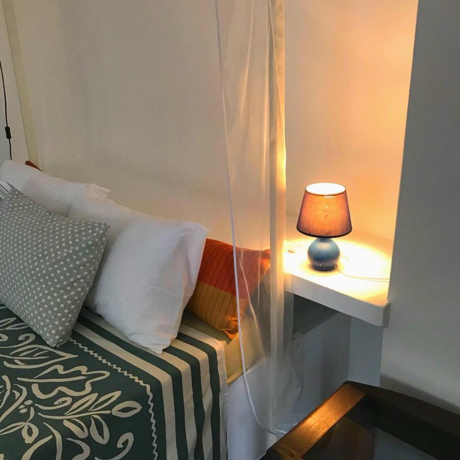 מלון אסיני La Maison Blanche מראה חיצוני תמונה