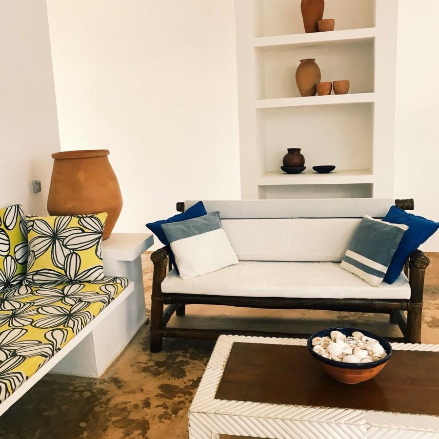מלון אסיני La Maison Blanche מראה חיצוני תמונה